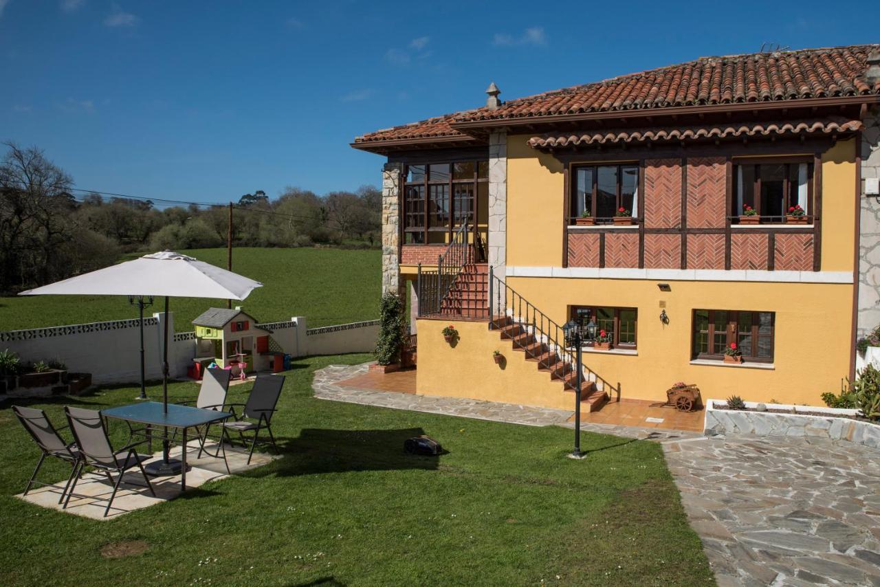 Apartamentos Alegria Santillana del Mar Exterior photo